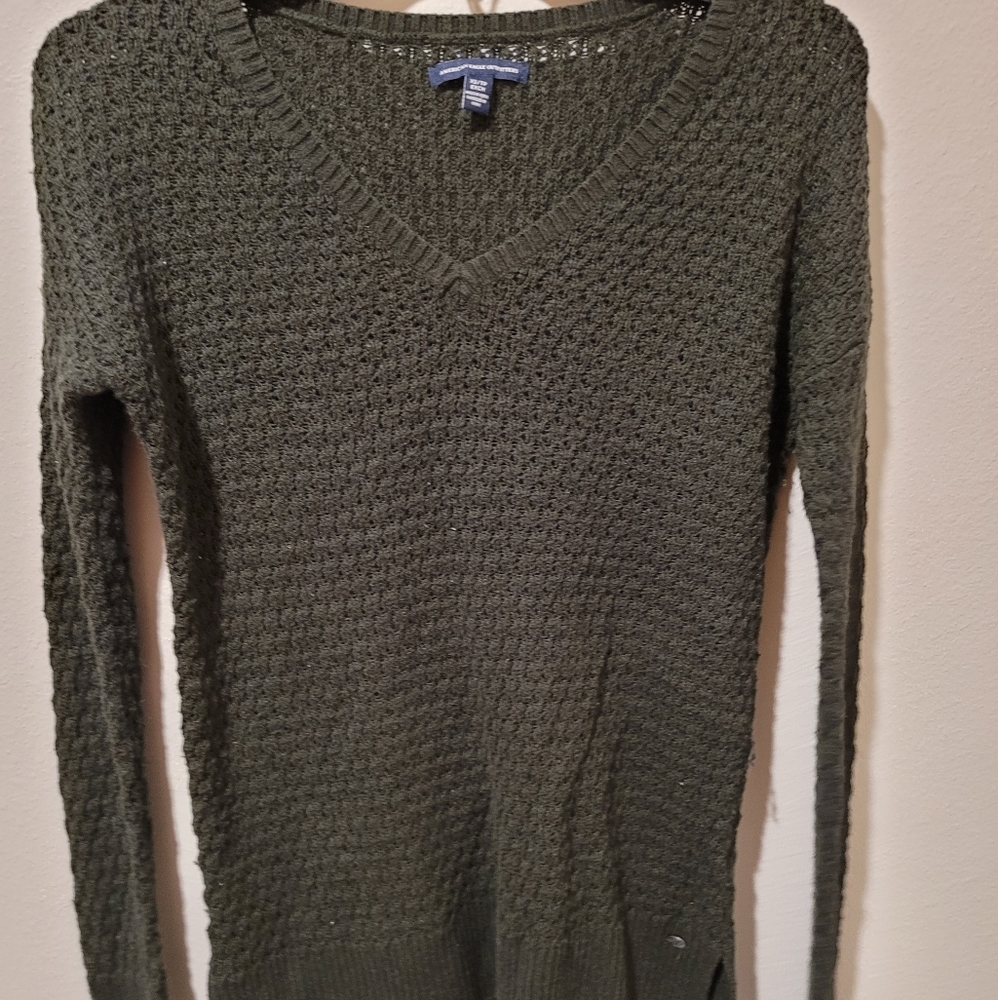 American eagle knit sweater